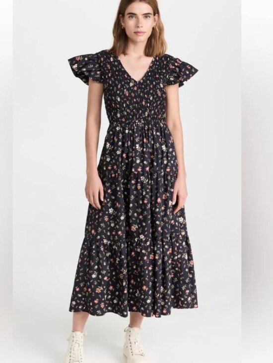 o.p.t Dresses & Skirts - OPT Phoebe Black Floral Dress Sz M